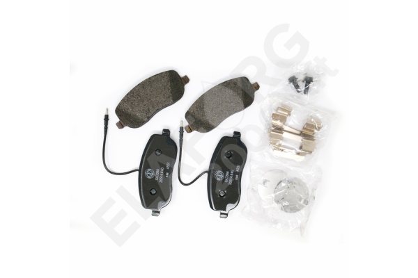 Fékbetét 2visszajelzős+csavar+rugó